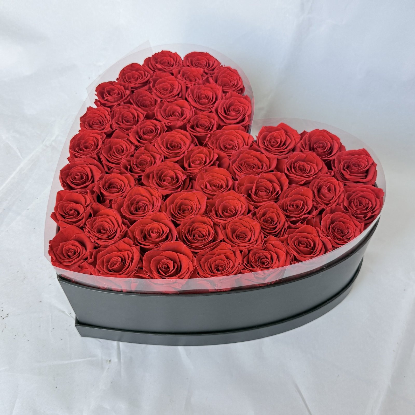 Eternal Flower Hug Bucket Valentine's Day - Image 13