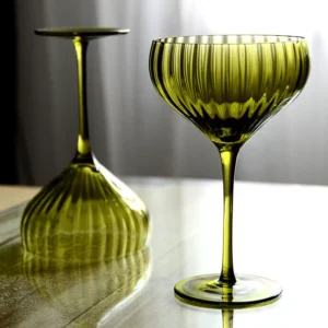 4/2/1Pcs Creative French Medieval Red Wine Glass Hand Blown Margarita Cocktail Goblet Glass Cup Dense Edges Vintage Flower Bloom