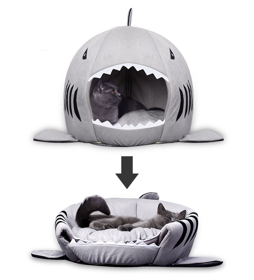 Four Seasons Universal Winter Warm Doghouse In Winter - Image 3