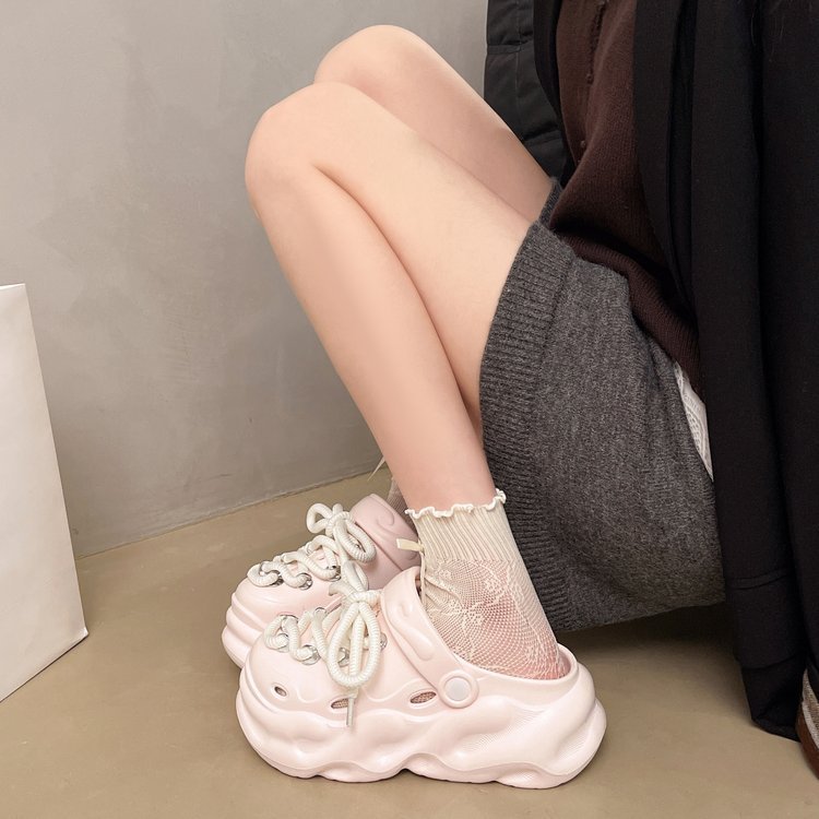 Women's Original Niche Design Clogs, New Summer Outdoor Wear Platform Height Increase Two Way Wear Closed Toe Slide Sandals - Image 4