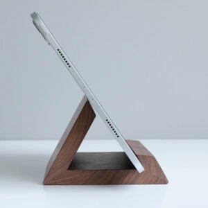 Retro Walnut Wood Solid Wood Tablet Stand, Creative Desktop Computer and Phone Holder