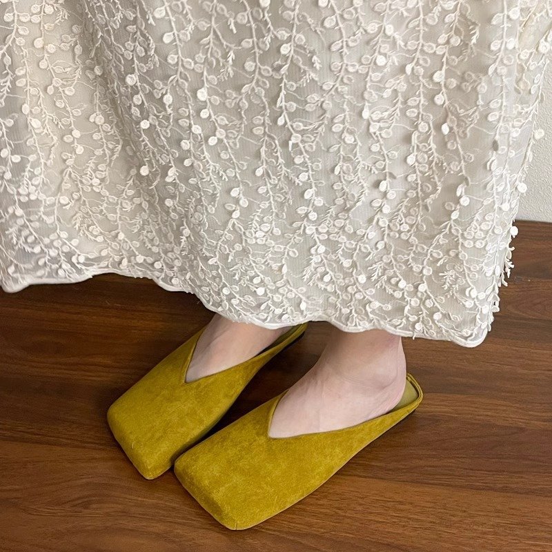 Women's Square-toe Low-cut Closed-toe Mules - Image 4