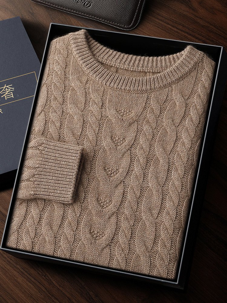 Men's Loose-Fit Thickened Cable-Knit Base Layer Sweater - Image 7