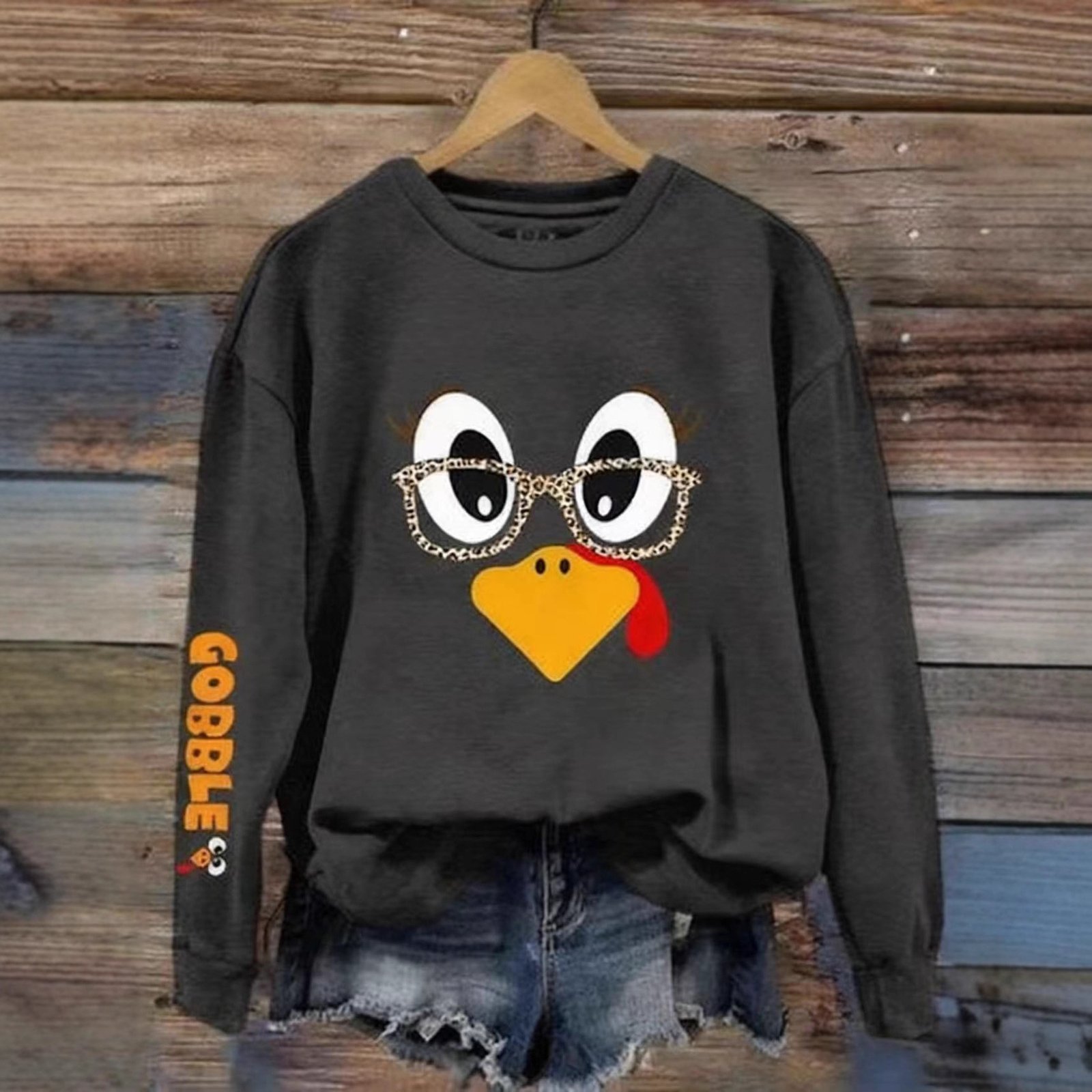 Women's Crew-Neck Sweatshirt With Animal Print - Image 4