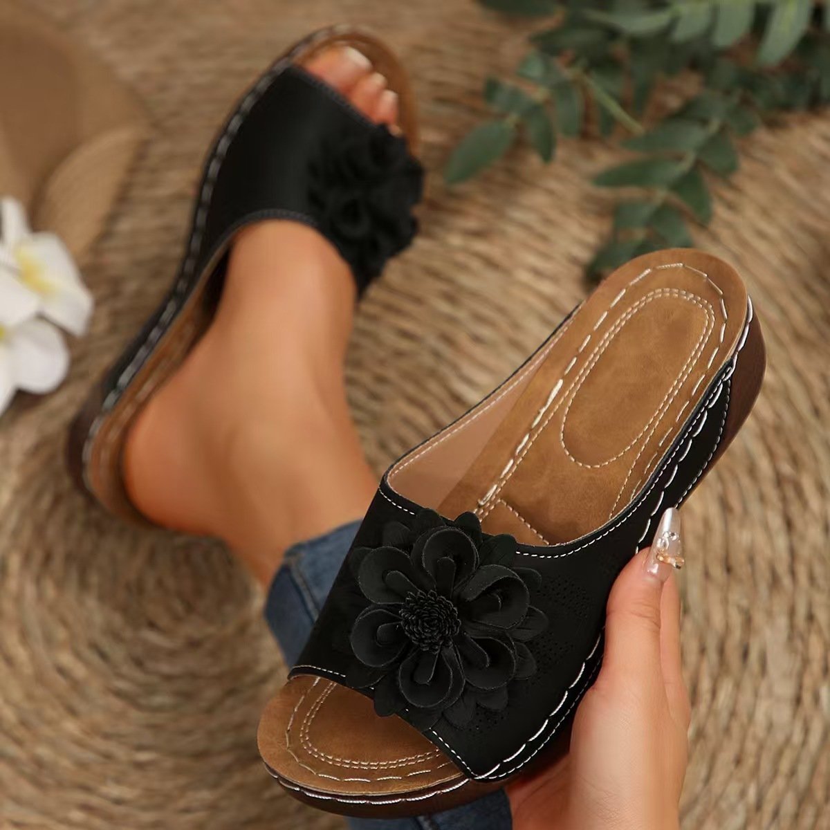 Flower Wedges Sandals Summer Fashion Retro Hollow Sandals Holiday Beach Shoes For Women - Image 3