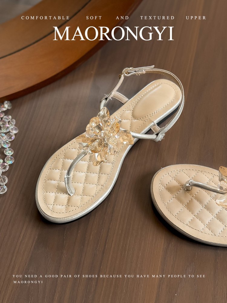 Women's Crystal Petal FairyStyle Vacation Thong Flat Sandals, Summer SlipOn Sandals For Evening Party - Image 4