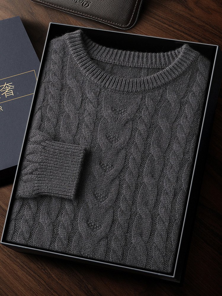 Men's Loose-Fit Thickened Cable-Knit Base Layer Sweater - Image 8