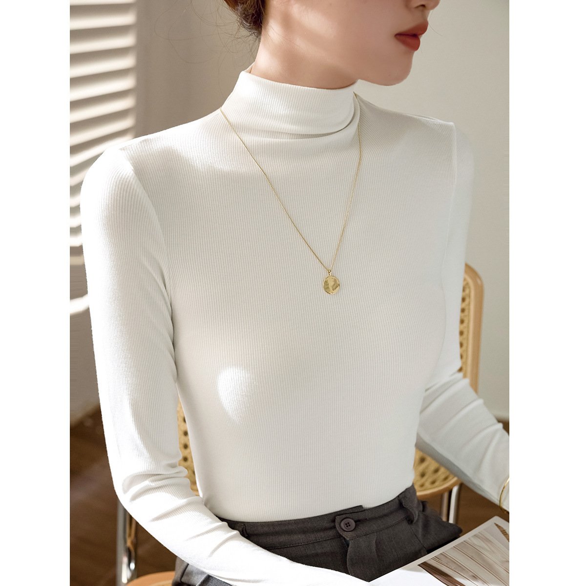 High-elasticity Cotton Mock-neck Base Layer Women's Long-sleeve T-shirt - Image 10