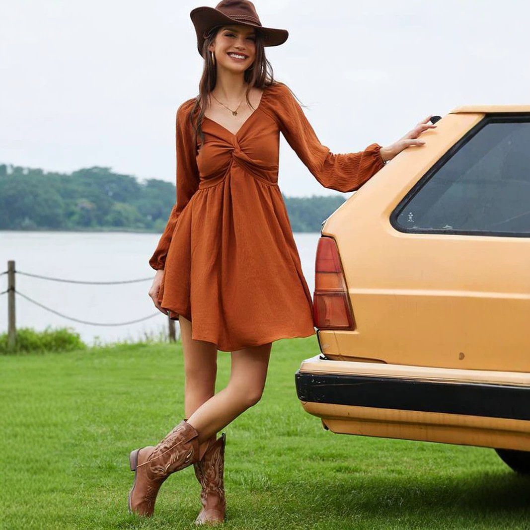 Women's Solid Color And V-neck Chest Twisted Long Sleeve Waist Dress - Image 4
