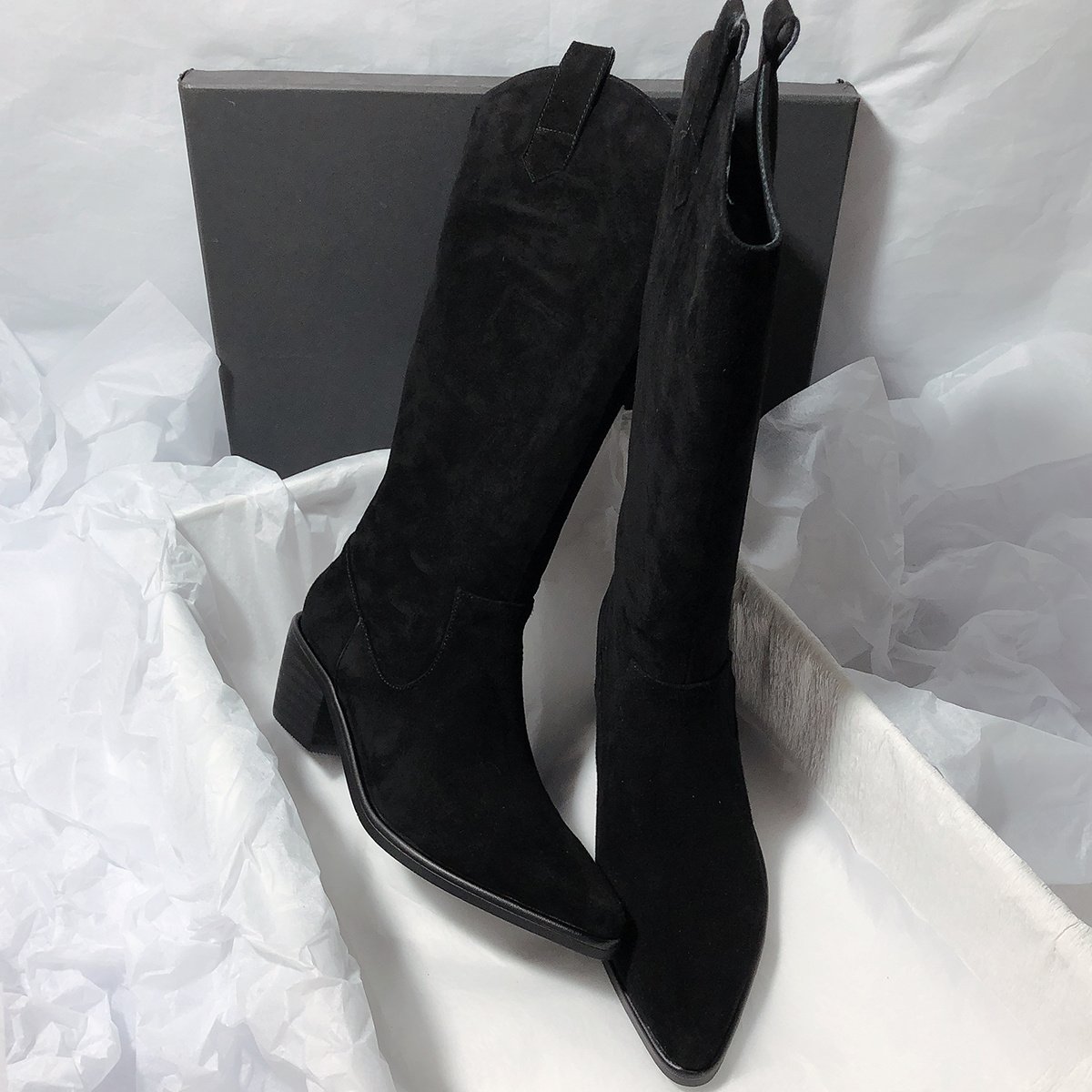 Women's High Tube Is Not Over The Knee Boots - Image 2